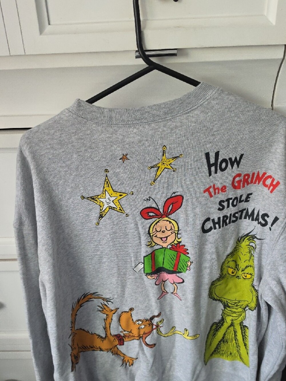 Dr. Seuss Gray Sweatshirt with Green Grinch & Brown Max Graphic - Picture 3 of 3